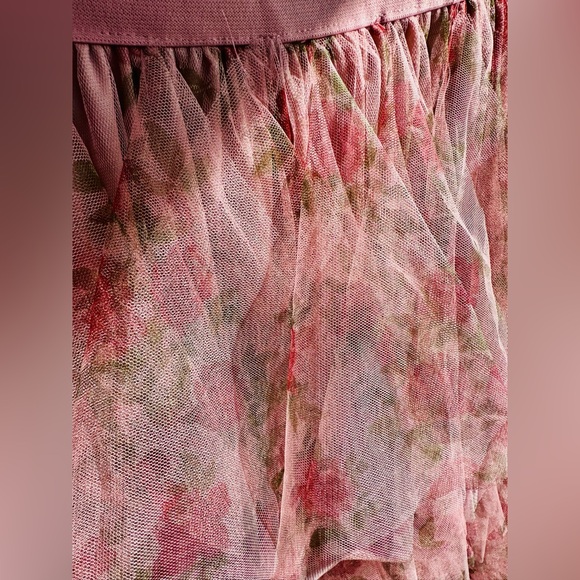 Amber Sky Romantic Coquette
Floral Tulle Midi Multi Layered Skirt Pink Sz Small - Picture 8 of 16